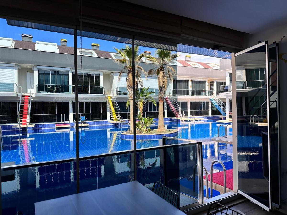 Apartment Essiz Konsept Daireden Havuza Ozel Girisli Antalya