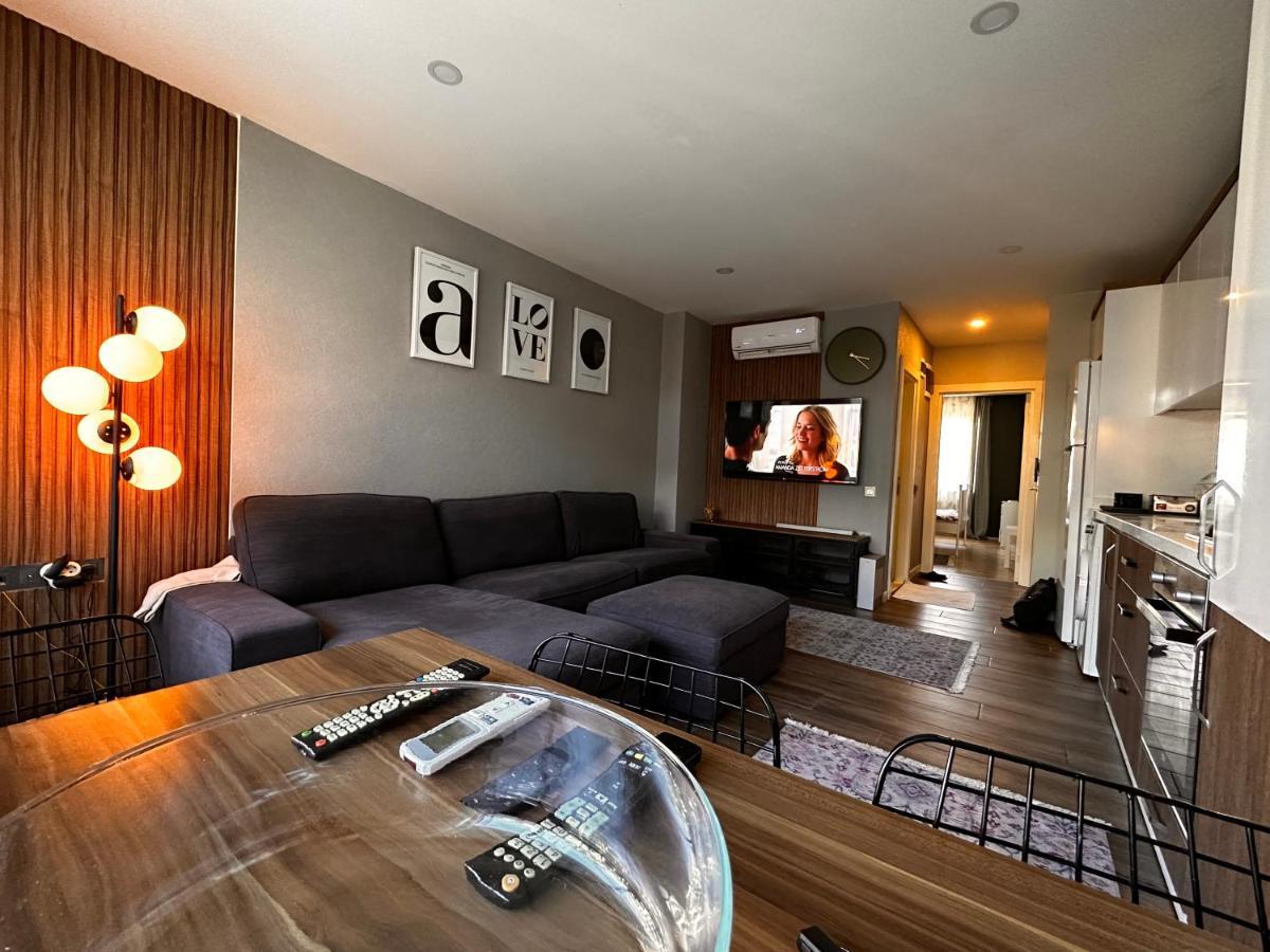 Essiz Konsept Daireden Havuza Ozel Girisli Apartment Antalya